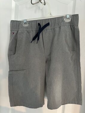 Tommy Hilfiger Gray Golf Style Shorts BOYS SIZE 12-14